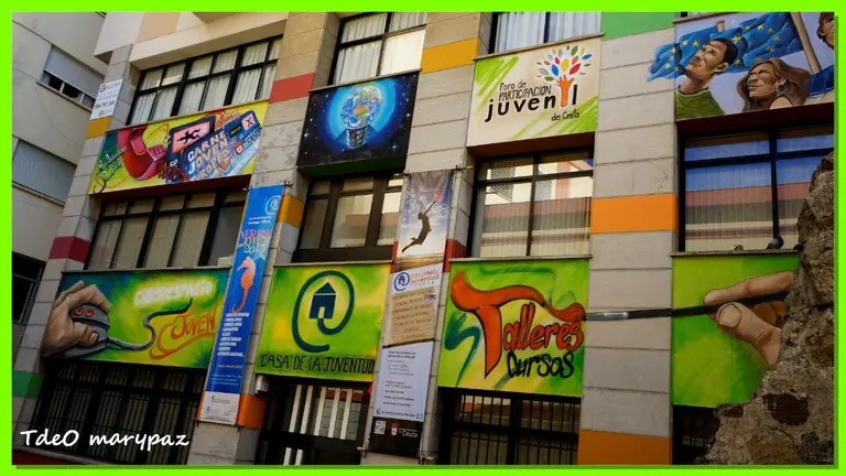 El Collagero 11-26-2015 00_31_07