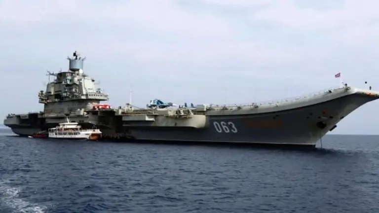 Portaaviones-Almirante-Kuznetsov-Norte-Siria_ECDIMA20161025_0010_21